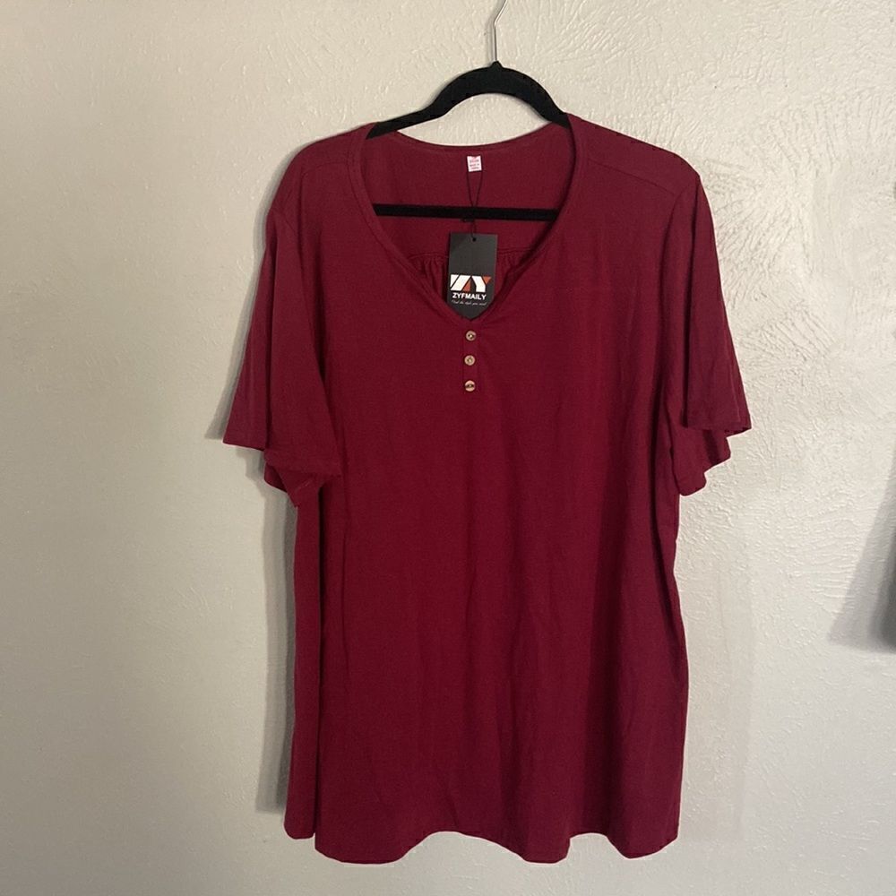 ZYFMAILY Ruffle Short Sleeve Top Flowy Henley V Neck Tunic 3x burgundy color